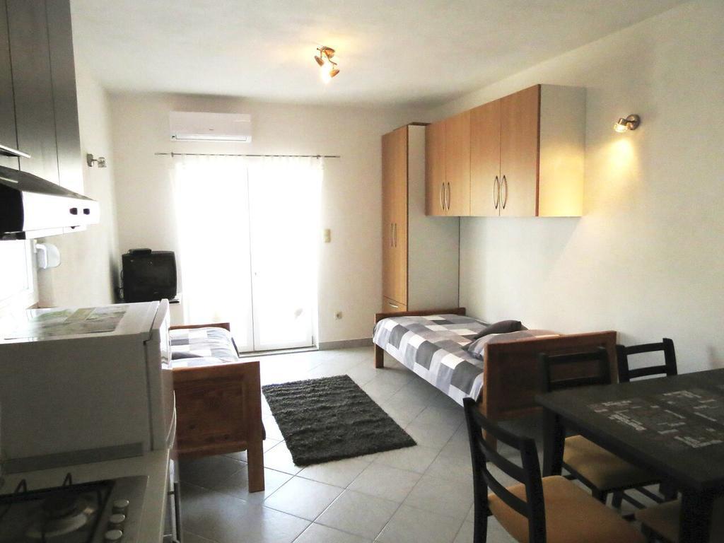 Apartments Ljubicic Podstrana Cameră foto