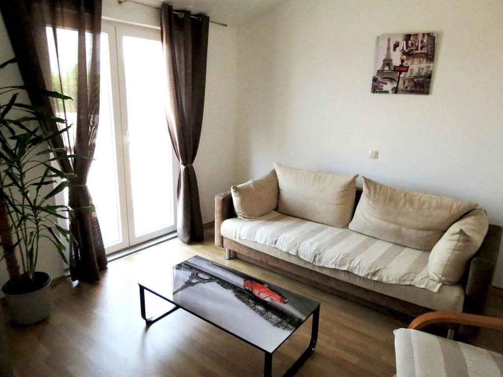 Apartments Ljubicic Podstrana Cameră foto