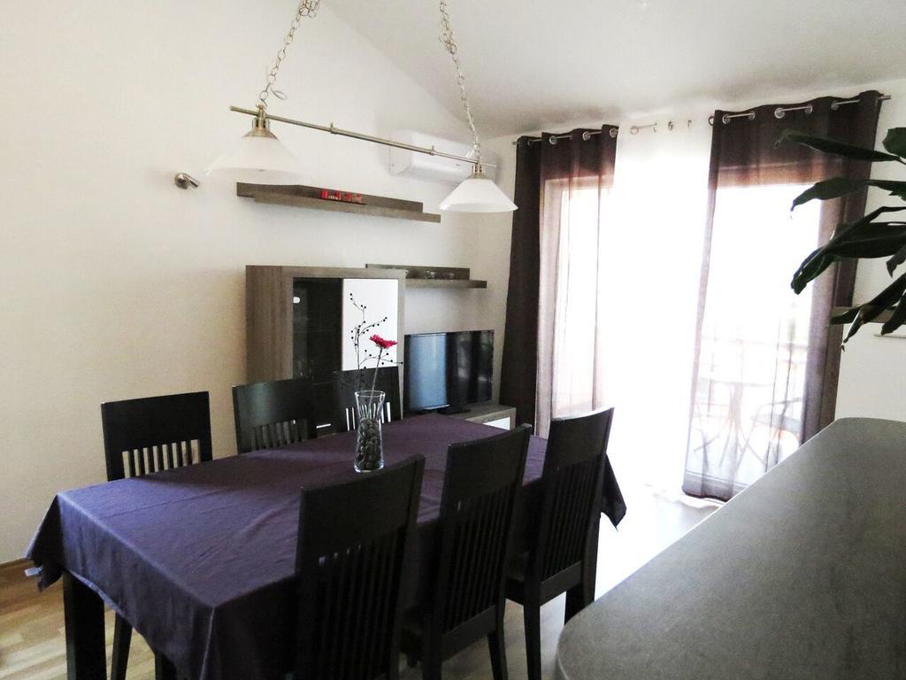 Apartments Ljubicic Podstrana Cameră foto
