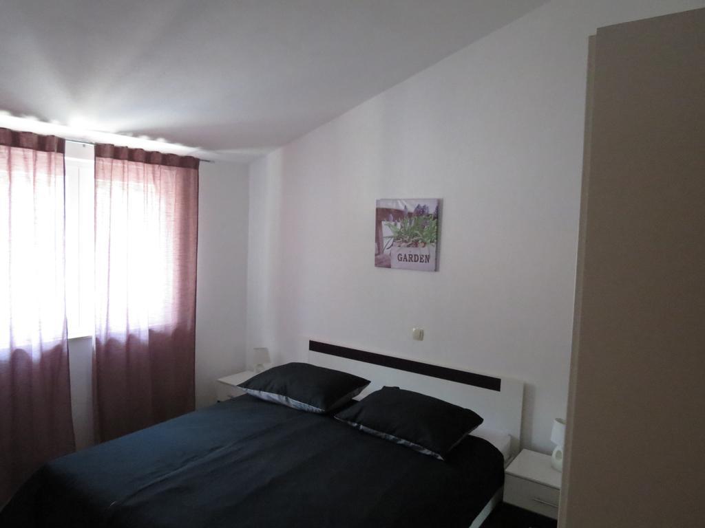 Apartments Ljubicic Podstrana Cameră foto
