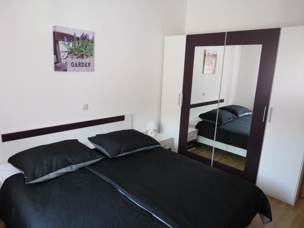 Apartments Ljubicic Podstrana Cameră foto