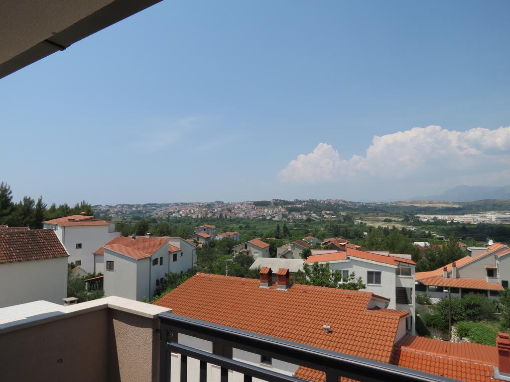 Apartments Ljubicic Podstrana Cameră foto